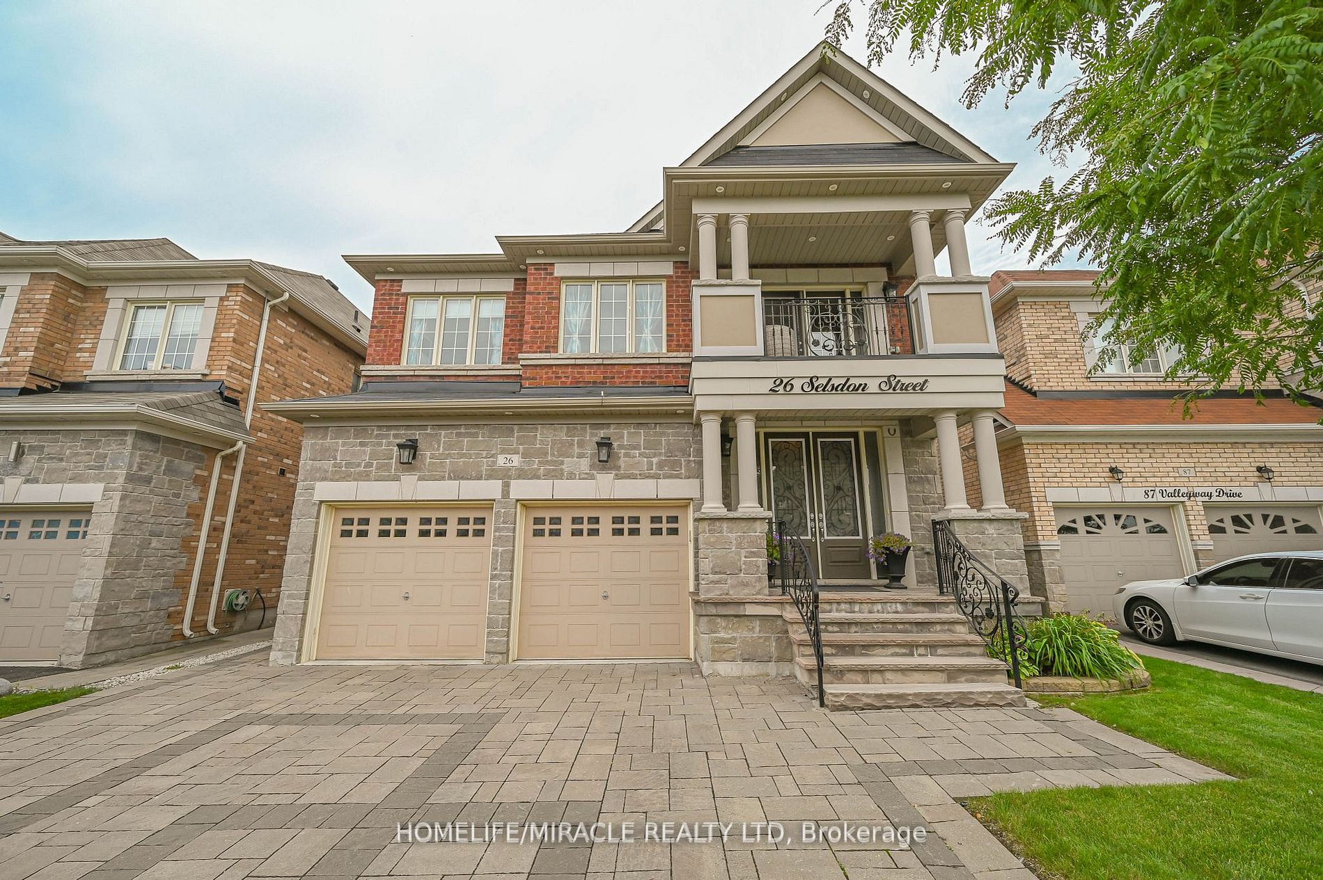26 Selsdon St