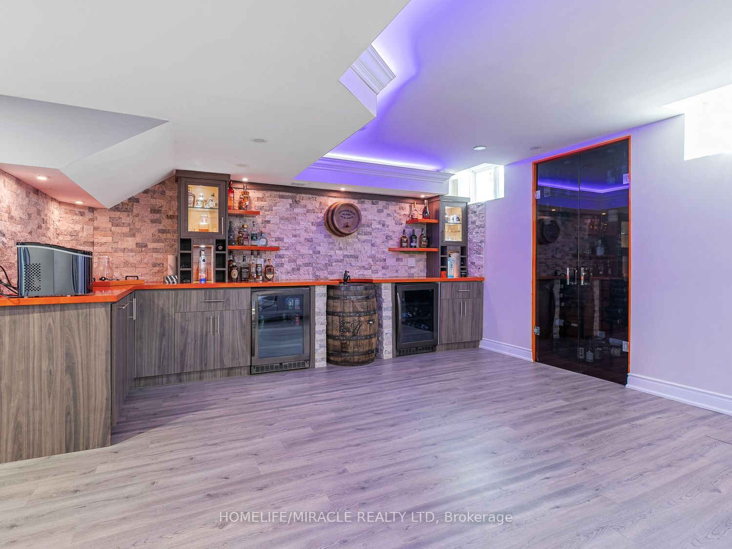 3257 Charles Biggar Drive