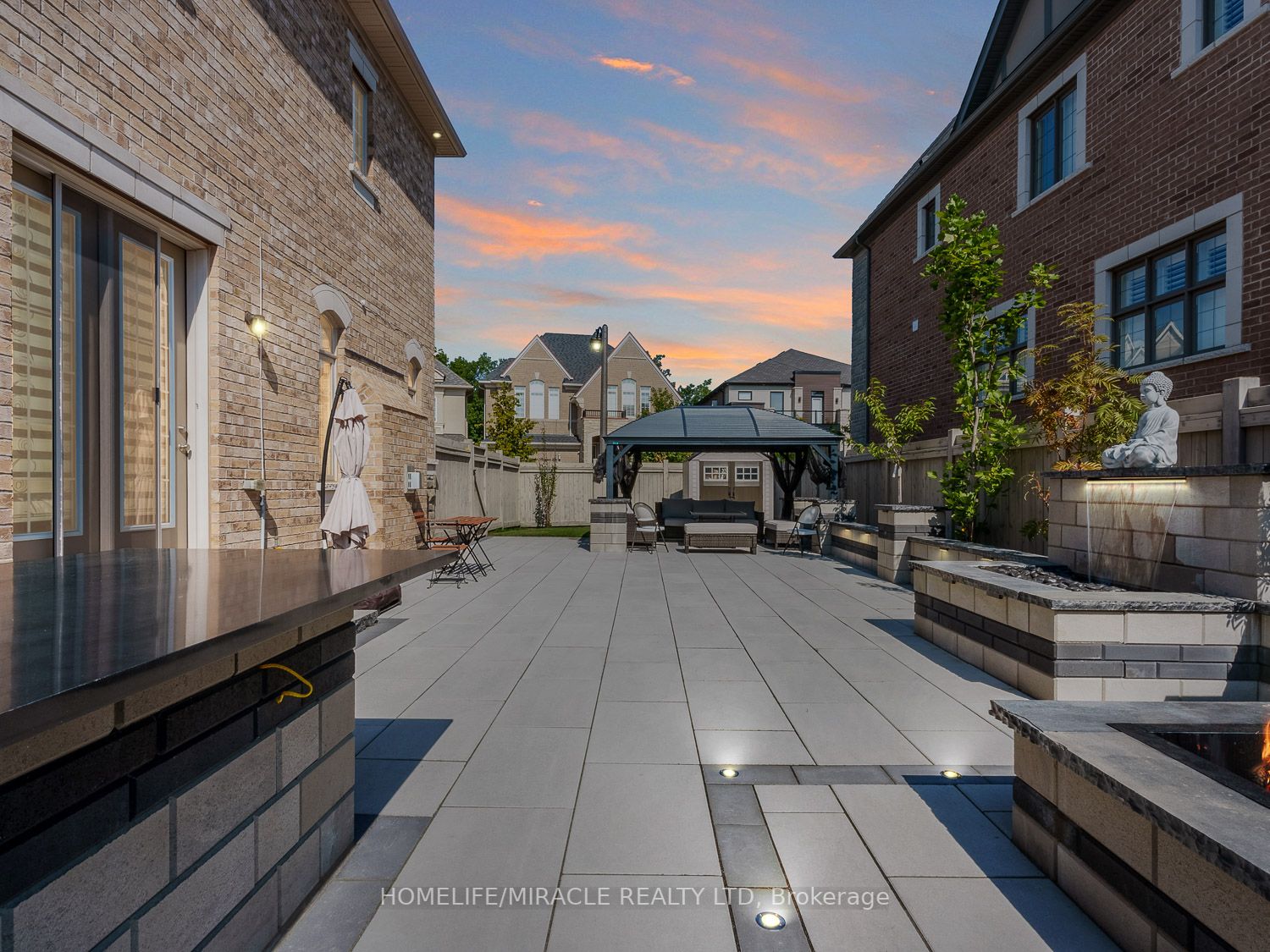 3257 Charles Biggar Drive