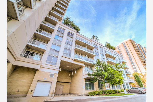 3865 Lakeshore Blvd W, Toronto