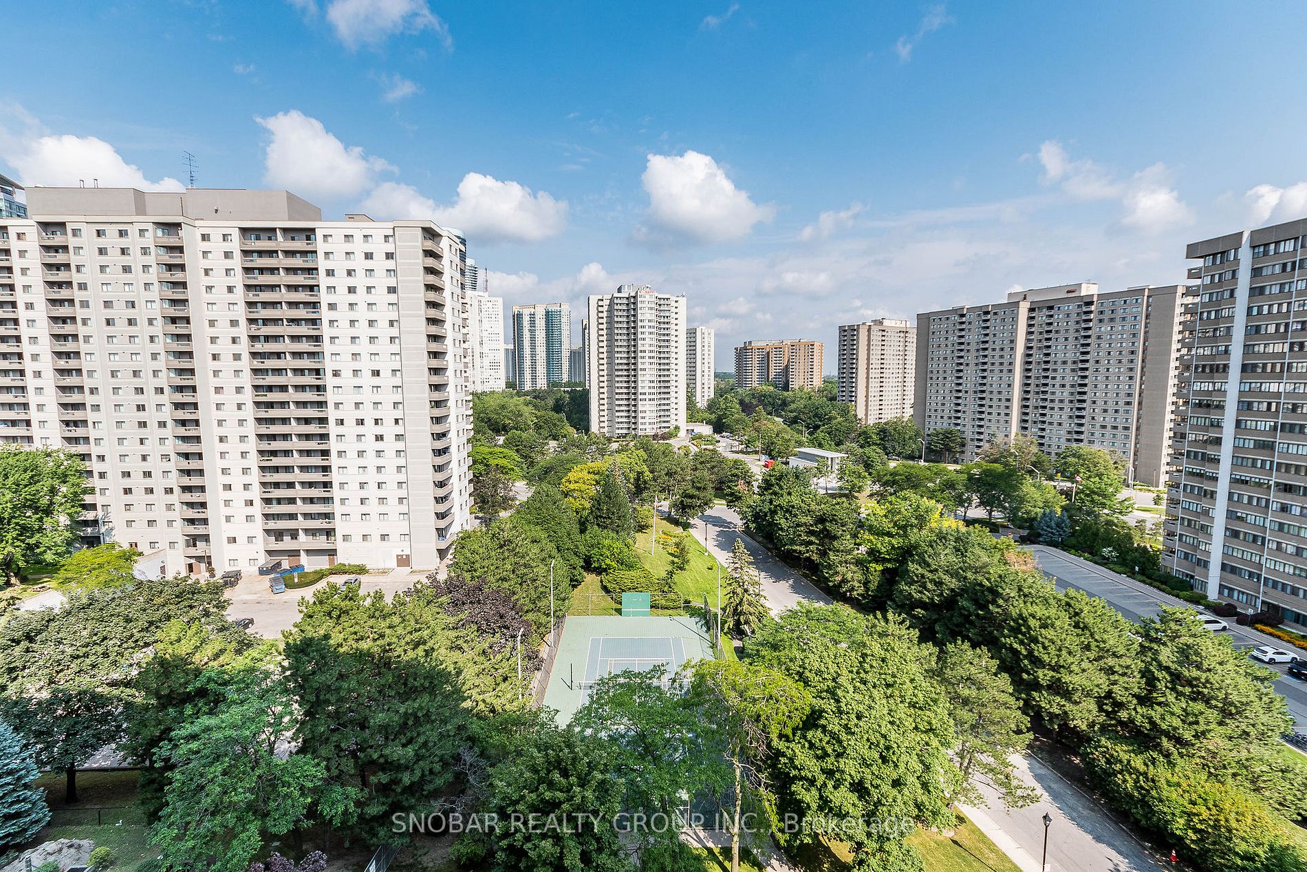 50 Elm Dr E, #1110