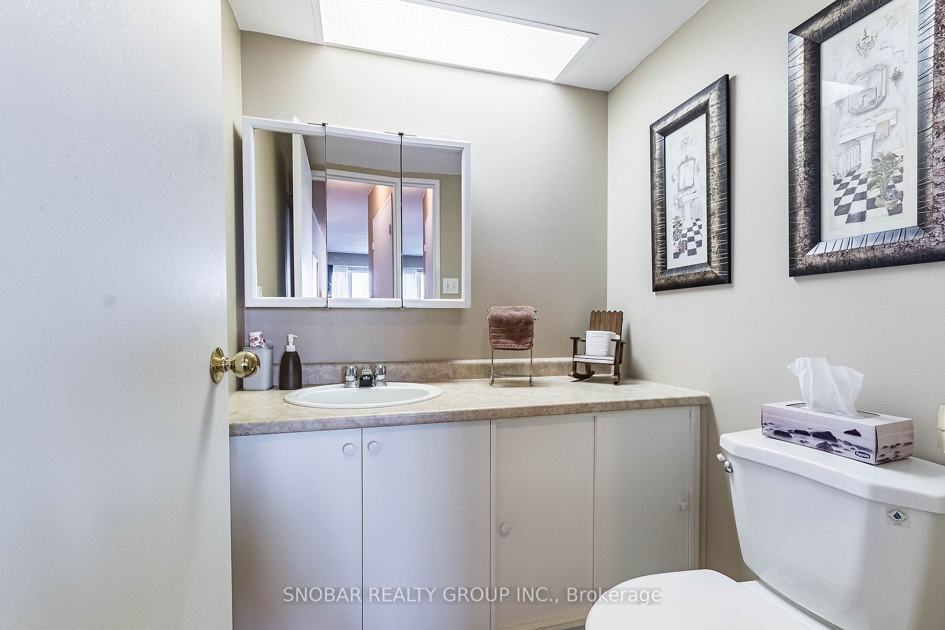 50 Elm Dr E, #1110