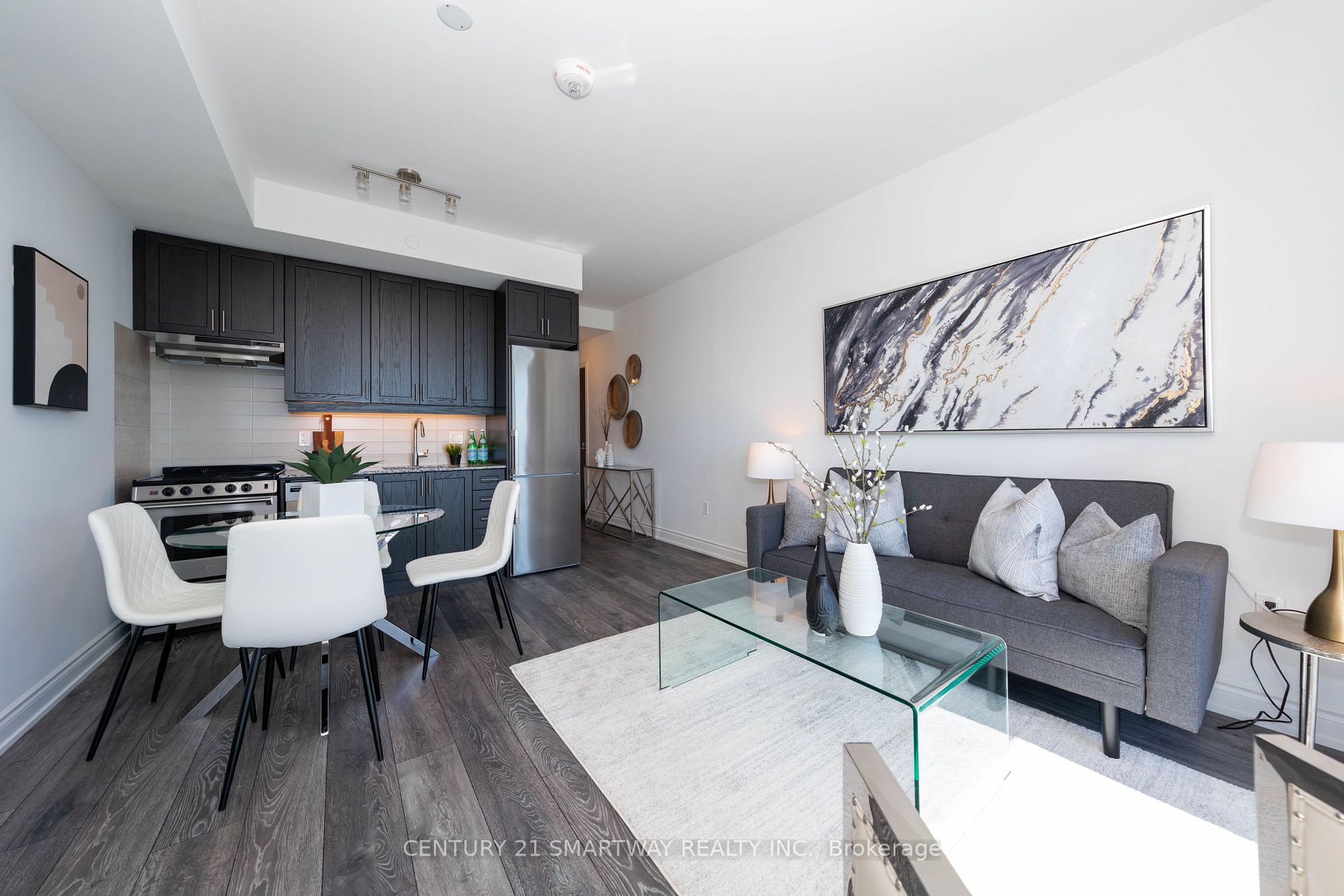 1050 Main Street E, #713