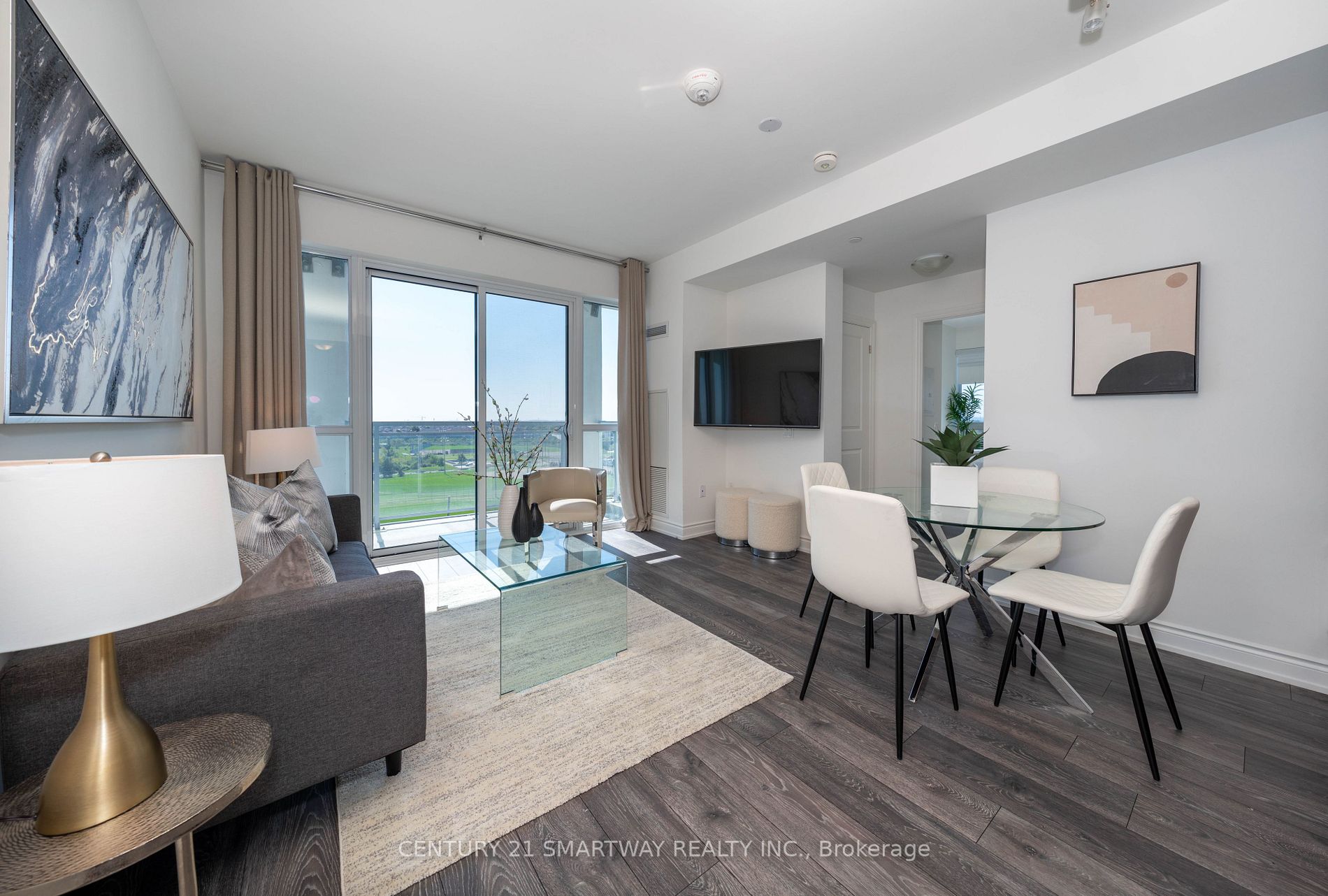 1050 Main Street E, #713
