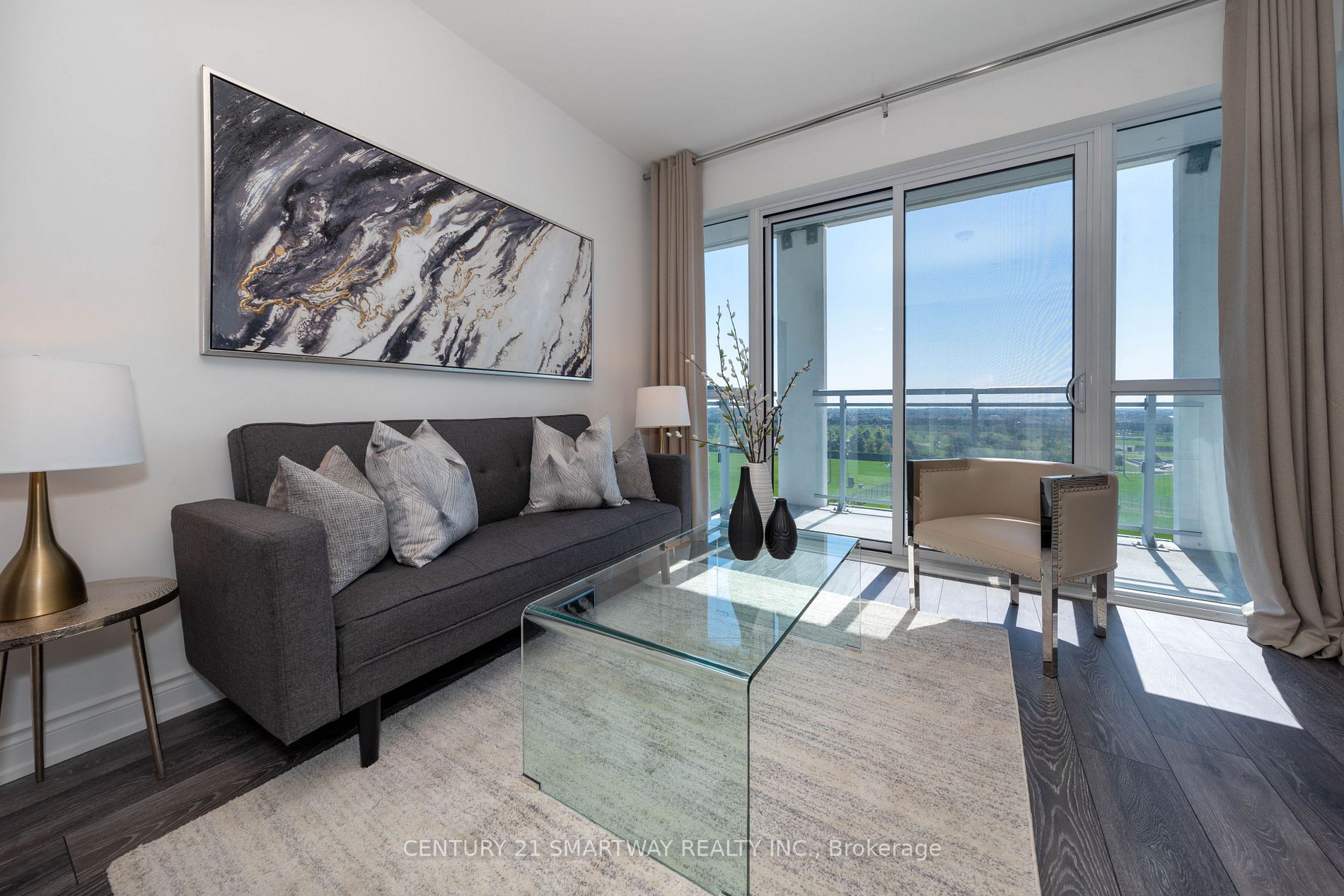 1050 Main Street E, #713