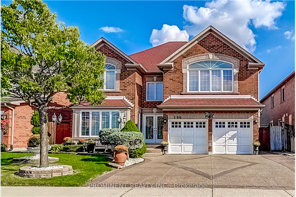 196 Wembley Rd, Oakville