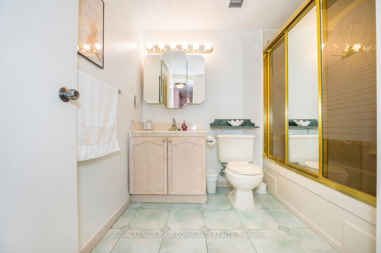 1333 Bloor St, #1609