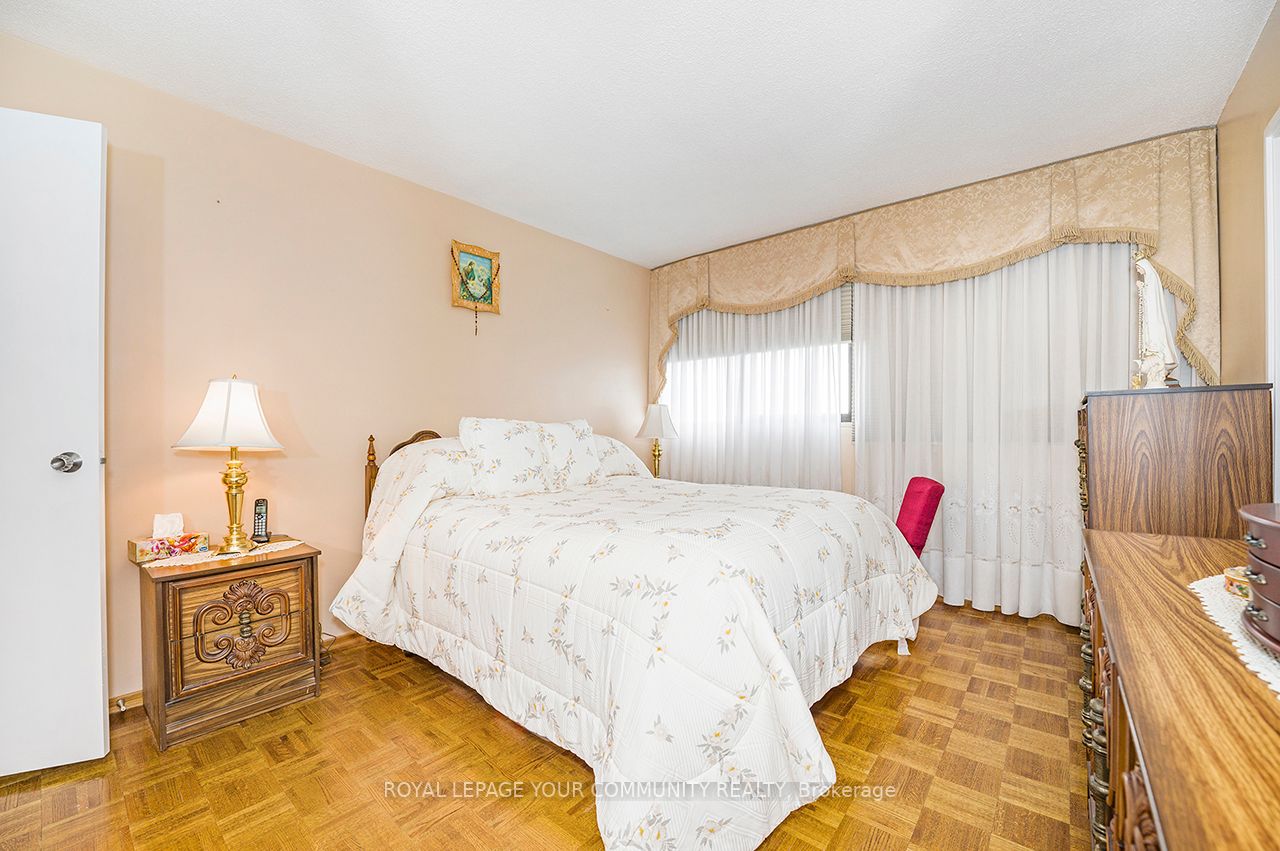1333 Bloor St, #1609