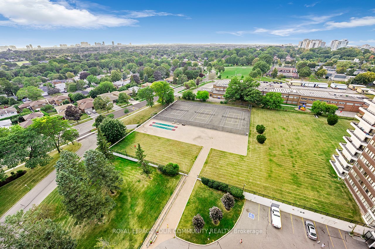 1333 Bloor St, #1609