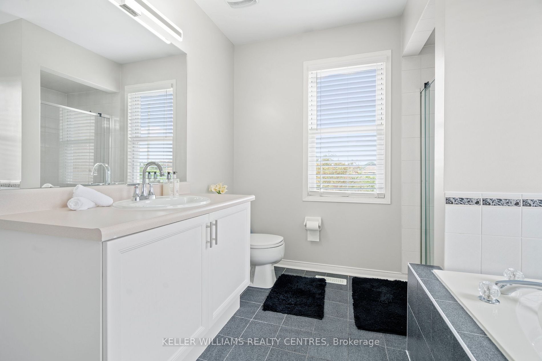63 Wickstead Crt, #33