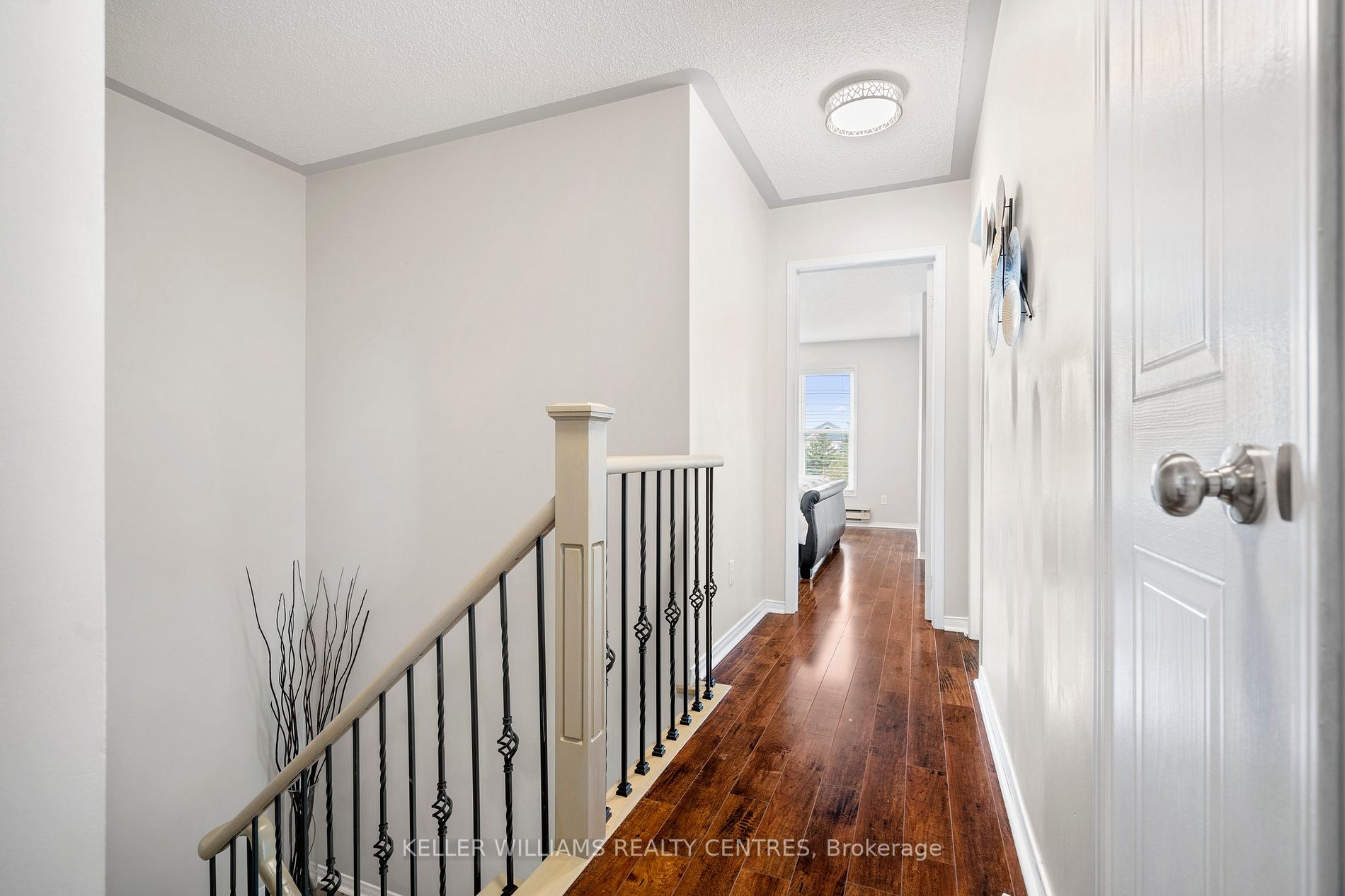 63 Wickstead Crt, #33
