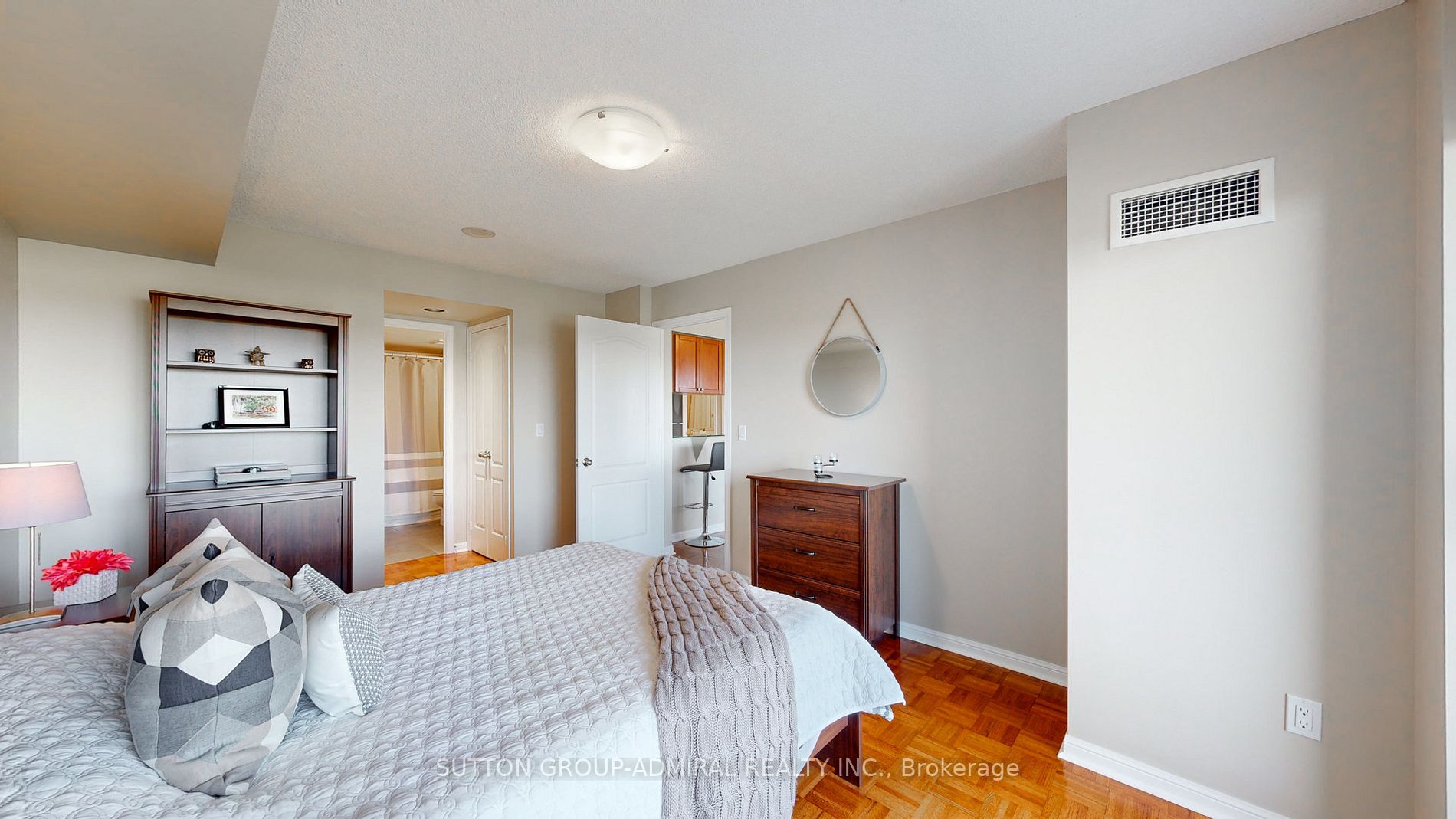 1140 Parkwest Pl, #508