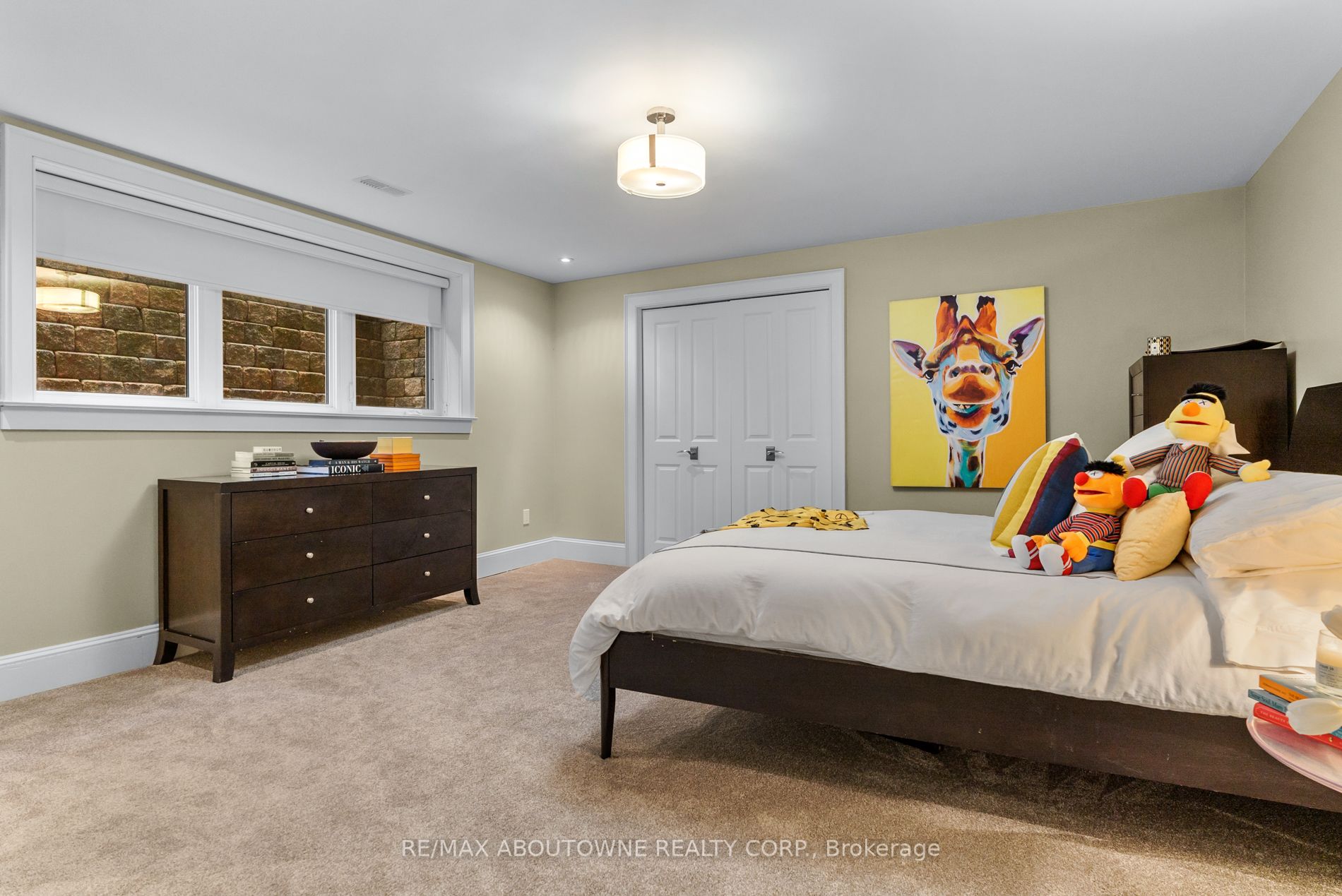 166 Watson Ave