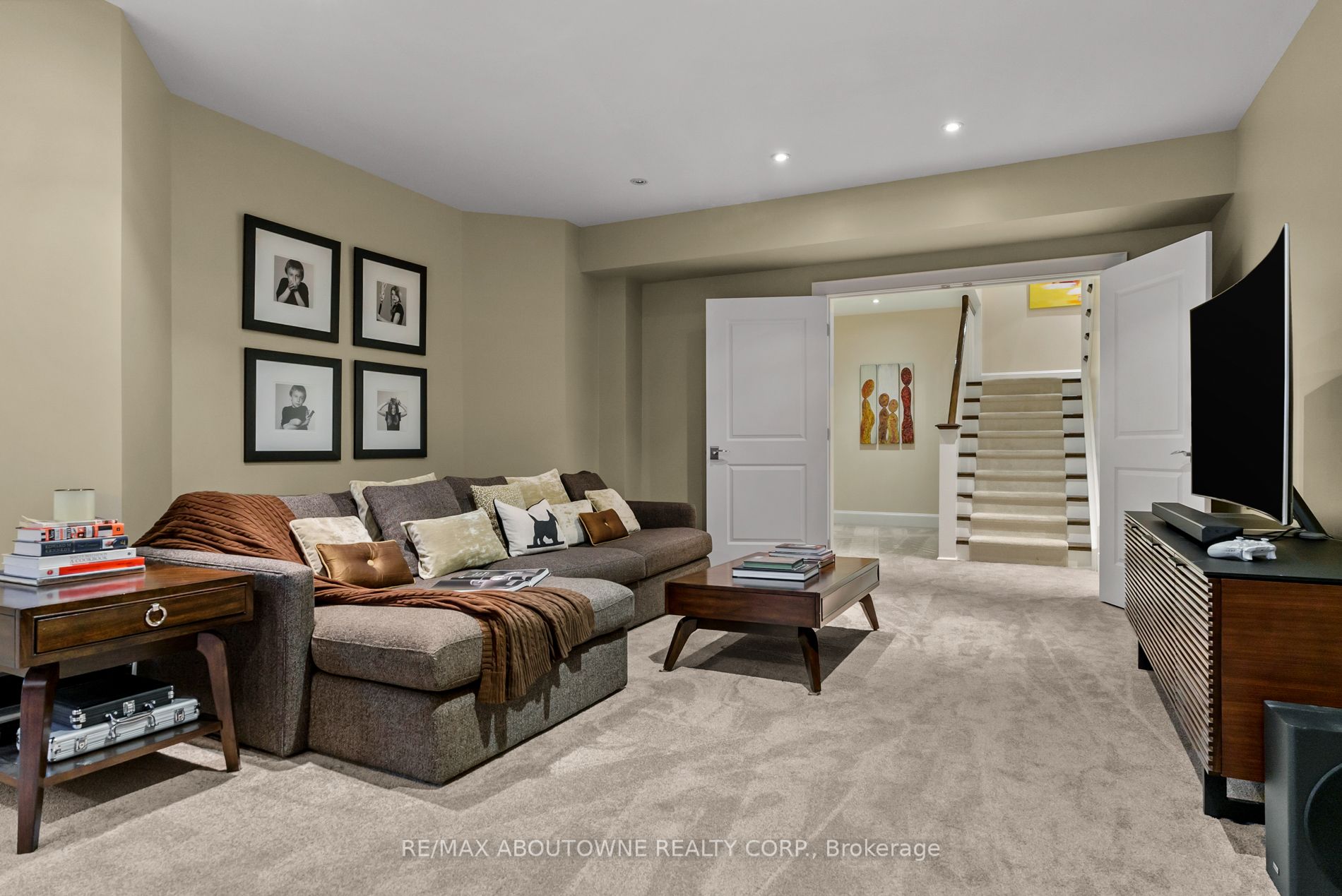 166 Watson Ave