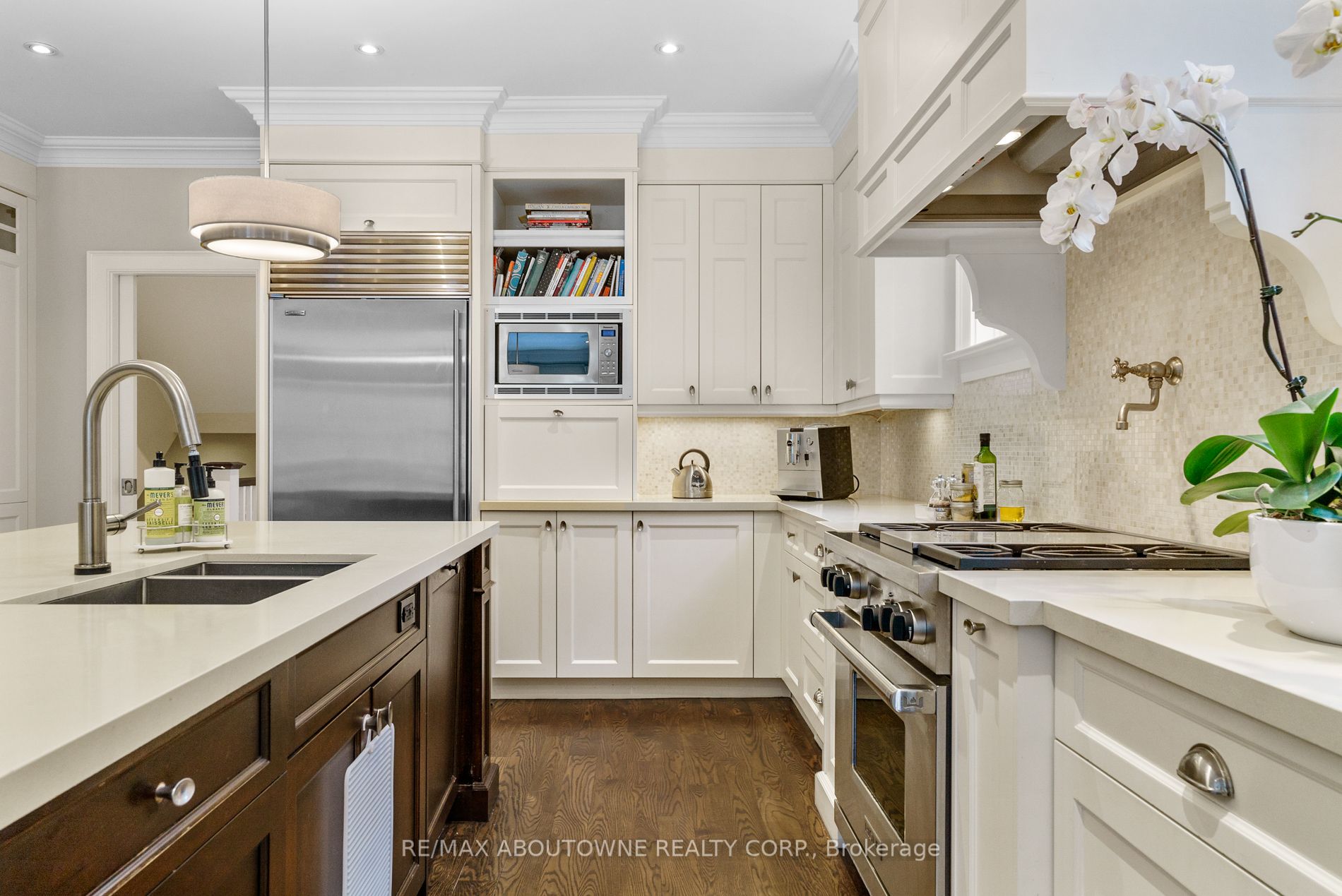 166 Watson Ave