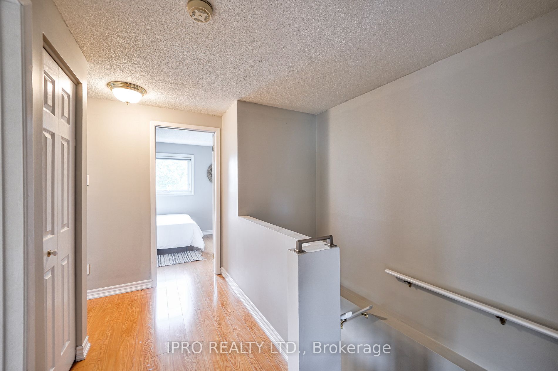 324 Woodlawn Crescent