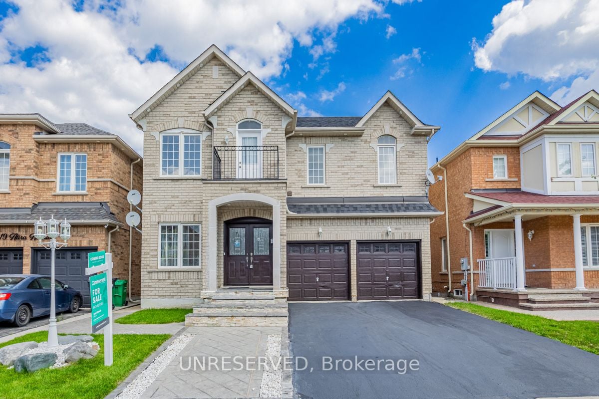 17 Atira Ave
