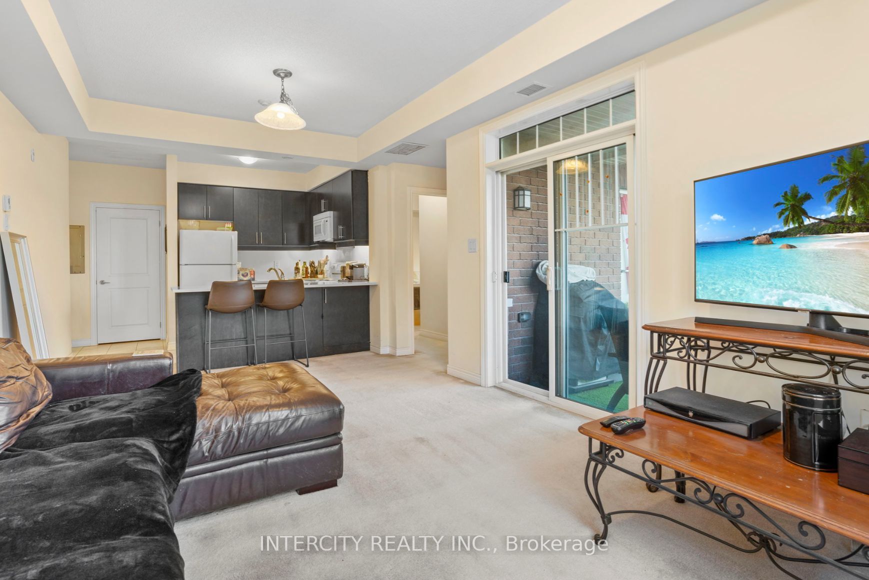2326 Taunton Rd, #204