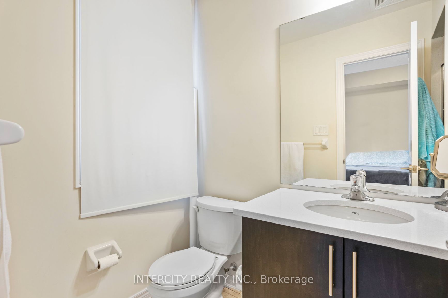 2326 Taunton Rd, #204