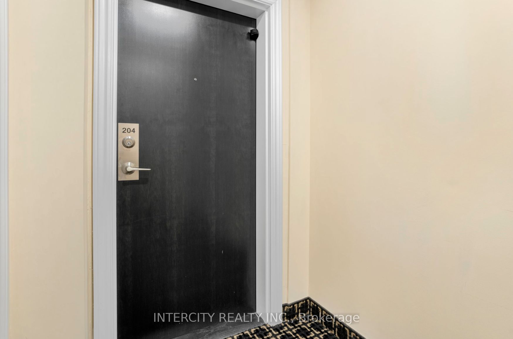 2326 Taunton Rd, #204