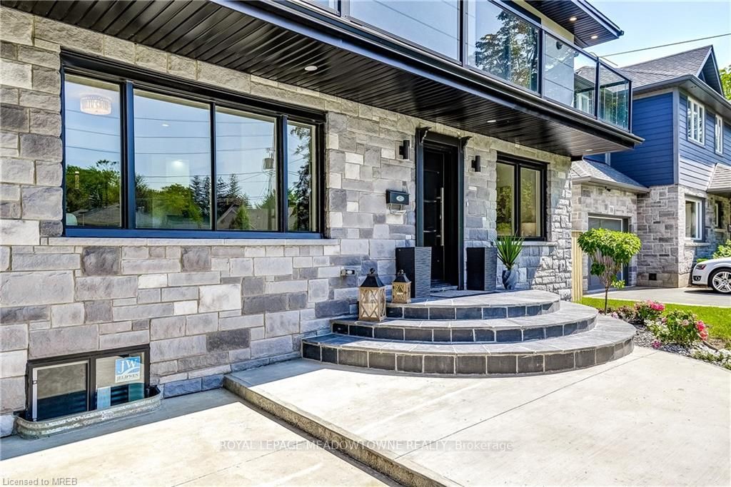 312 Mallard Avenue