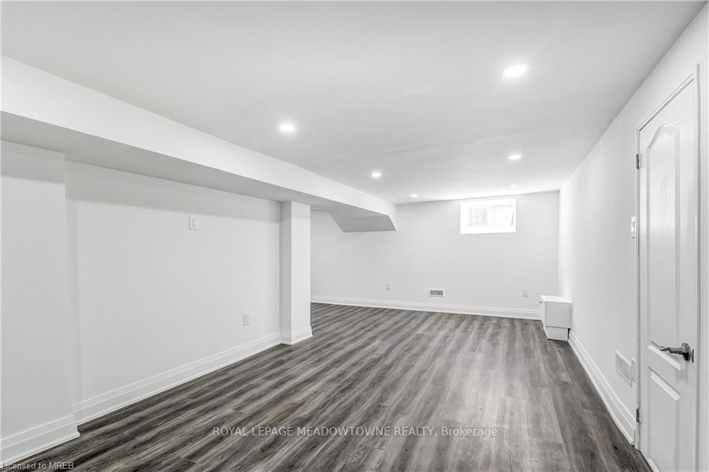 312 Mallard Avenue