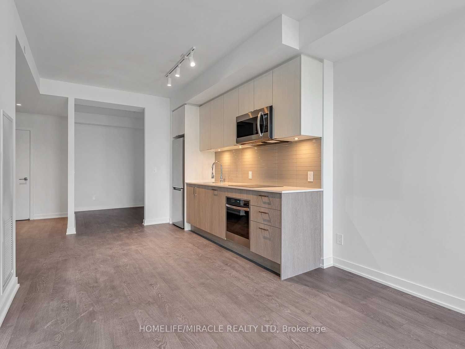 1926 Lakeshore Blvd, #1701