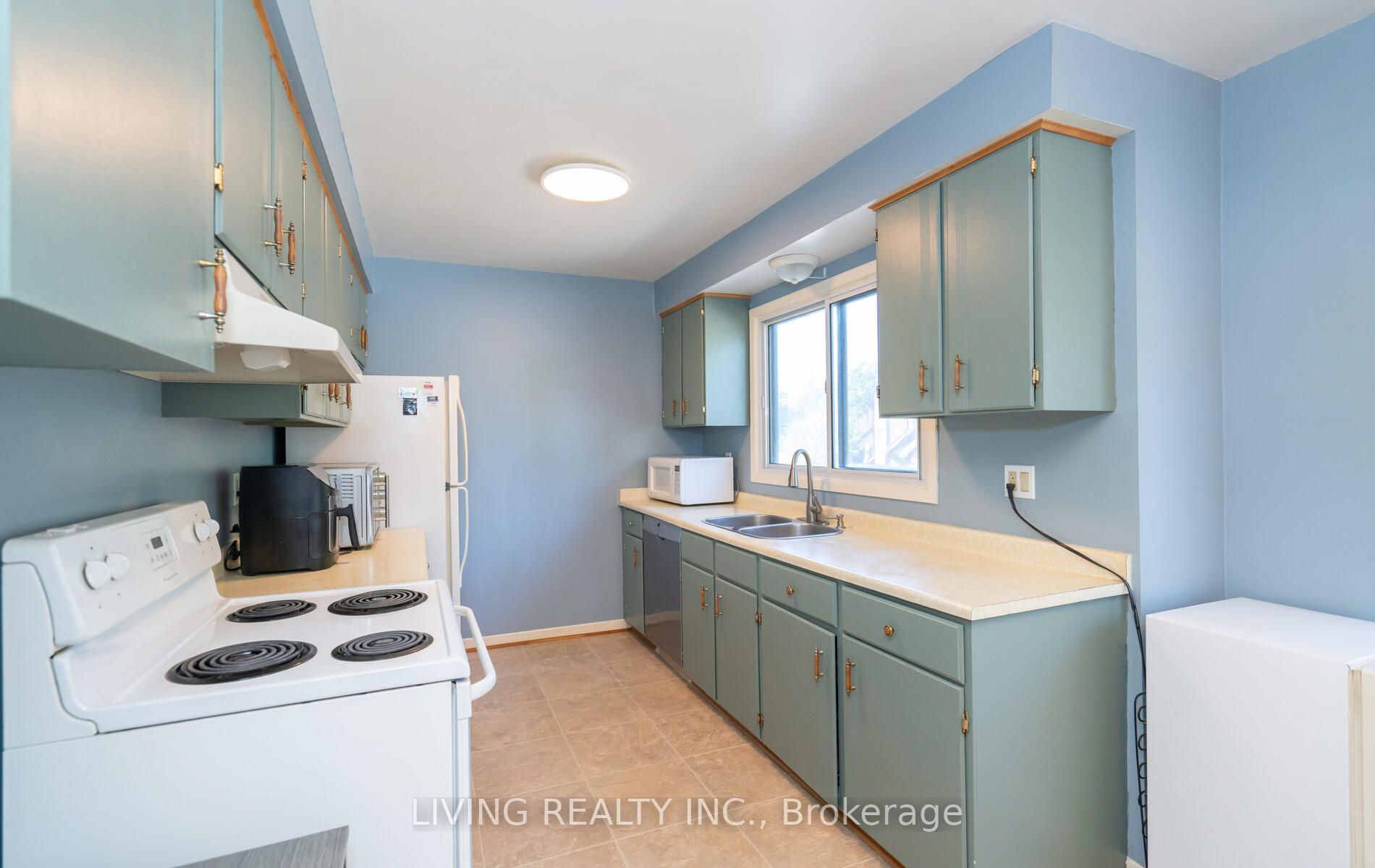6780 Formentera Ave, #37
