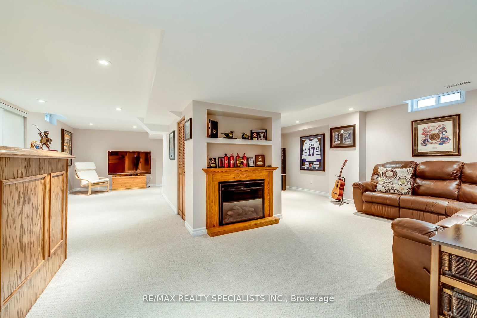 8 Ferguson Pl
