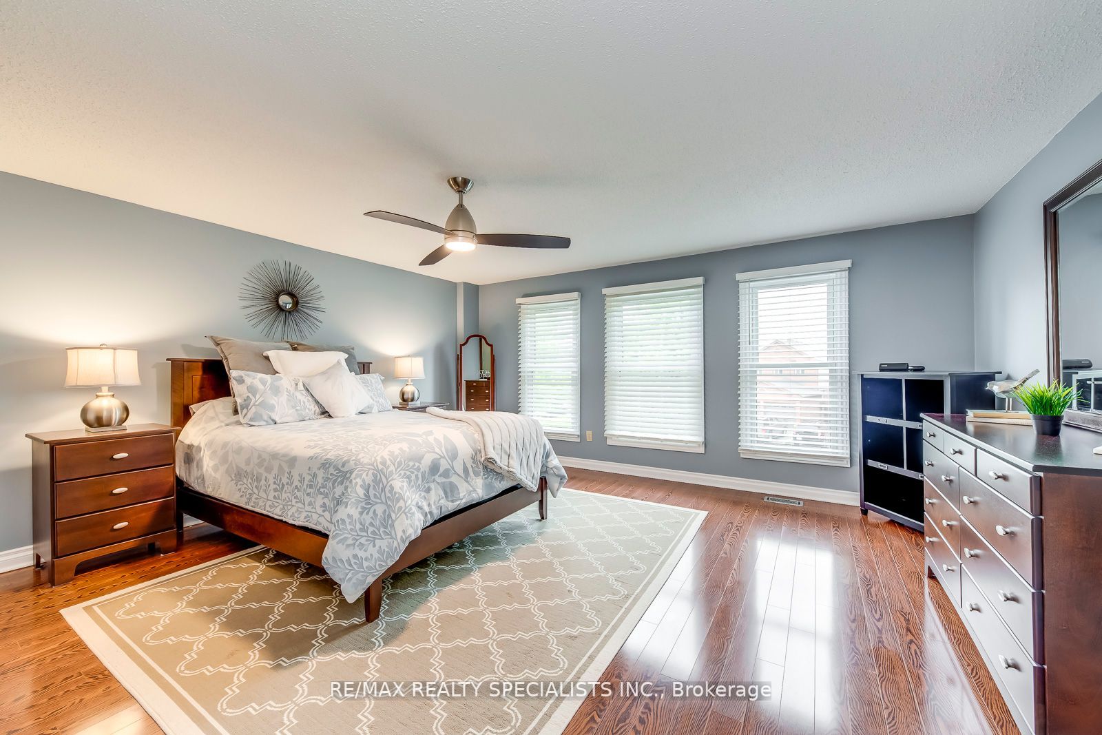 8 Ferguson Pl