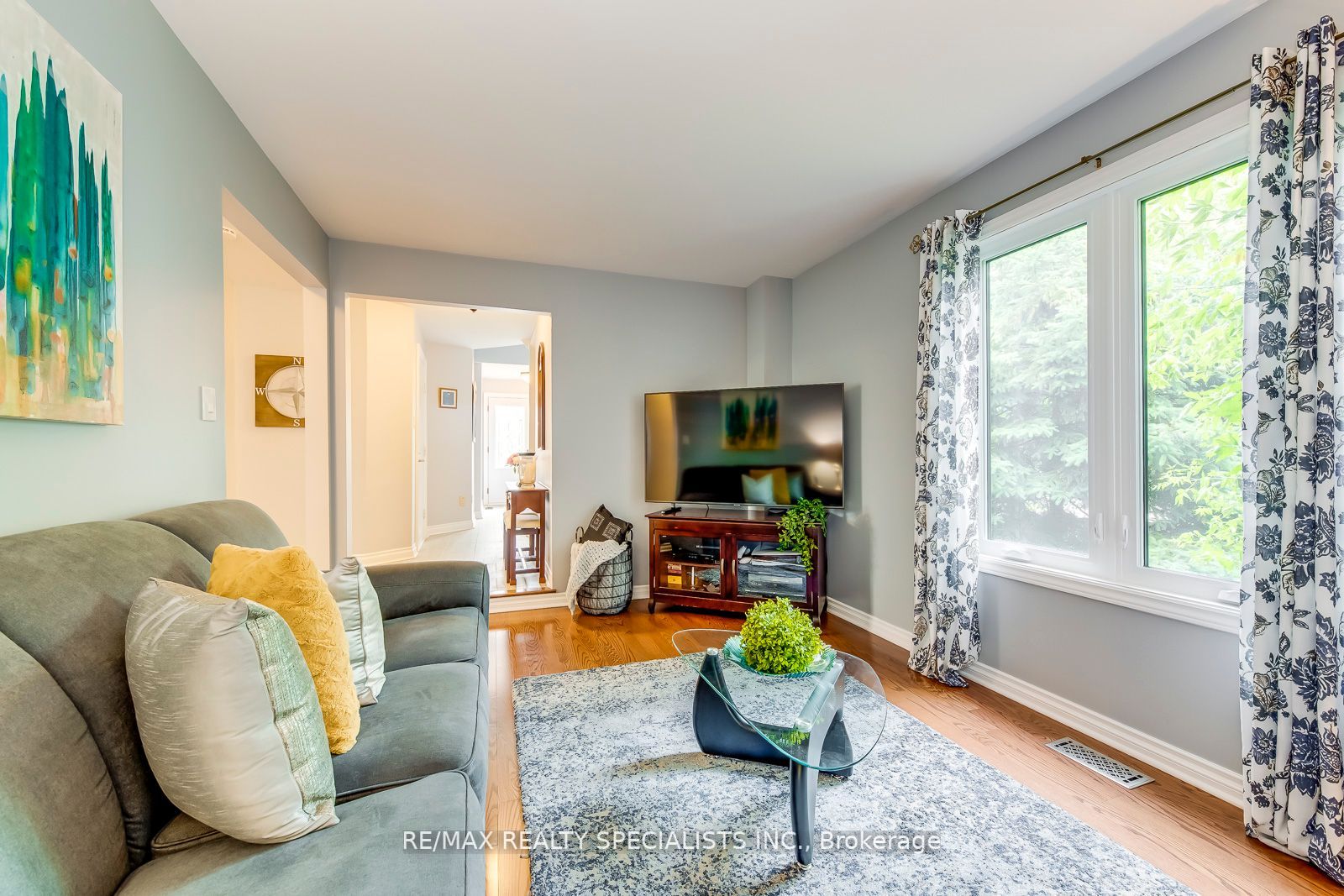 8 Ferguson Pl
