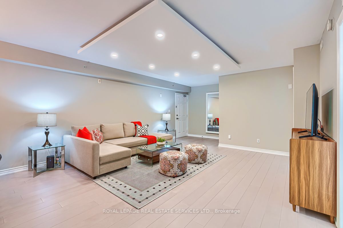 2085 Appleby Line, #205