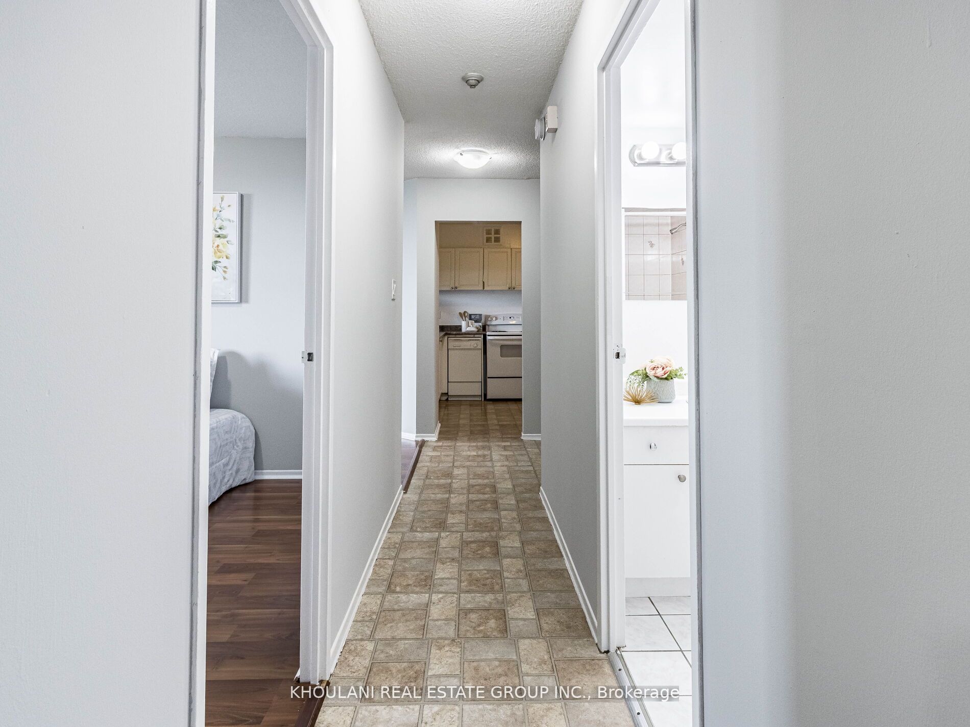 234 Albion Rd, #1412
