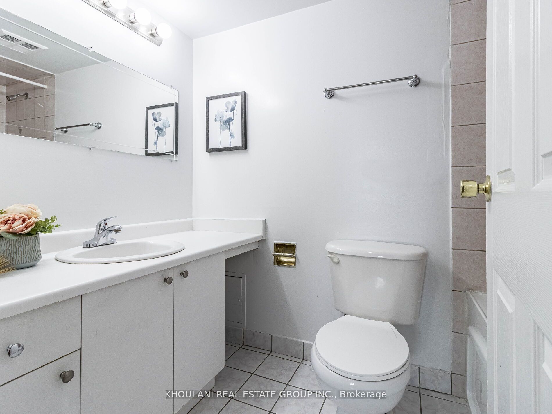 234 Albion Rd, #1412