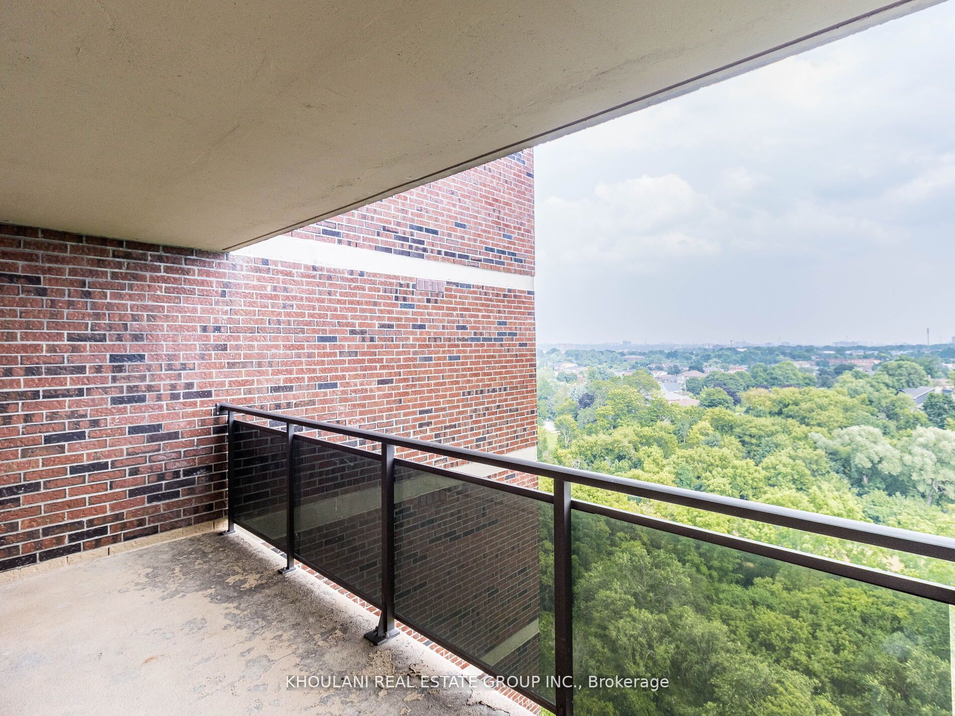 234 Albion Rd, #1412