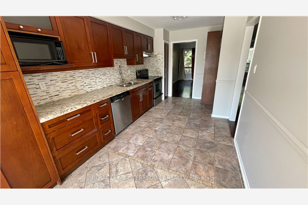1209 Lindsay Dr, Oakville