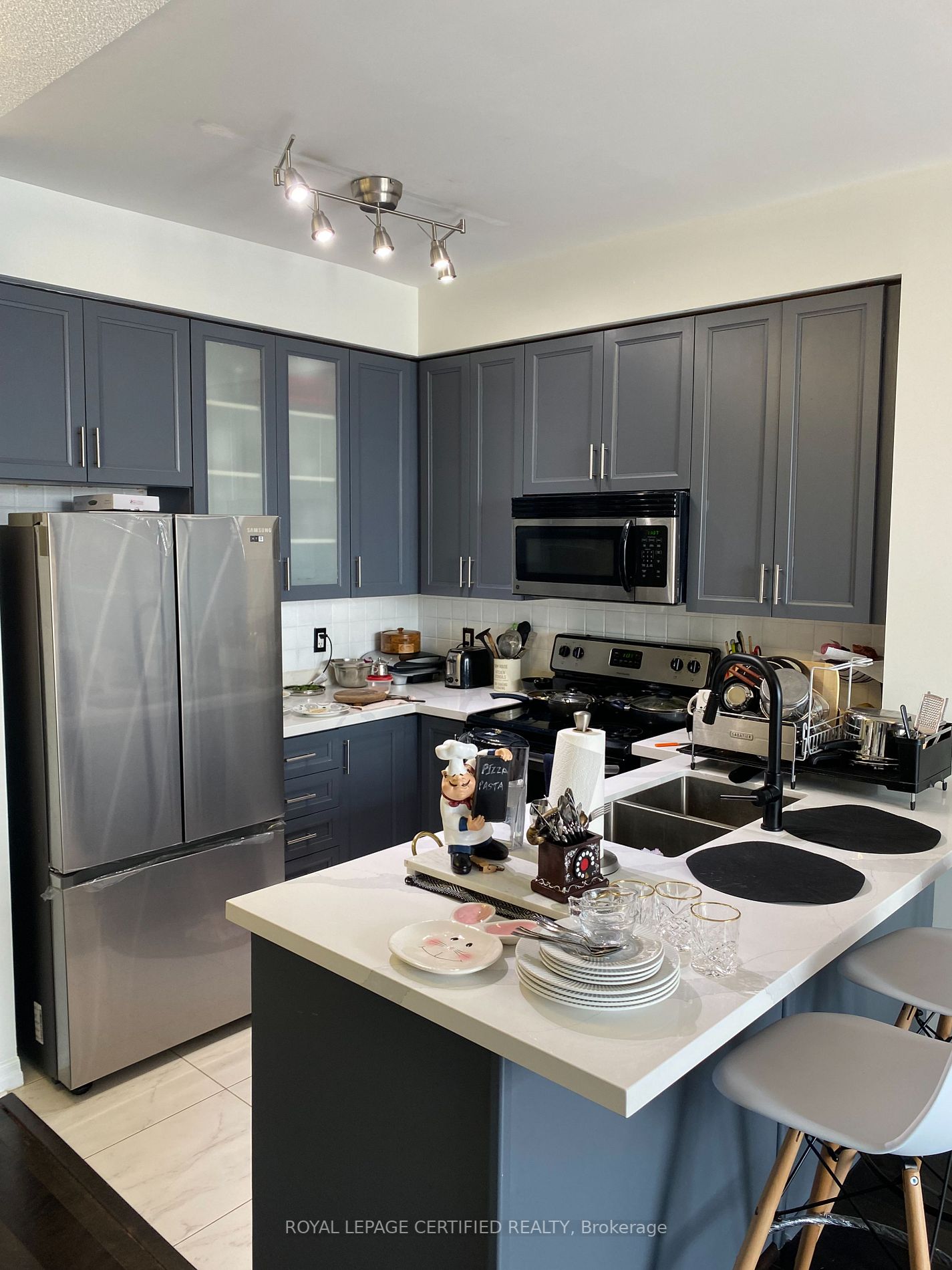 225 Webb Dr, #1407