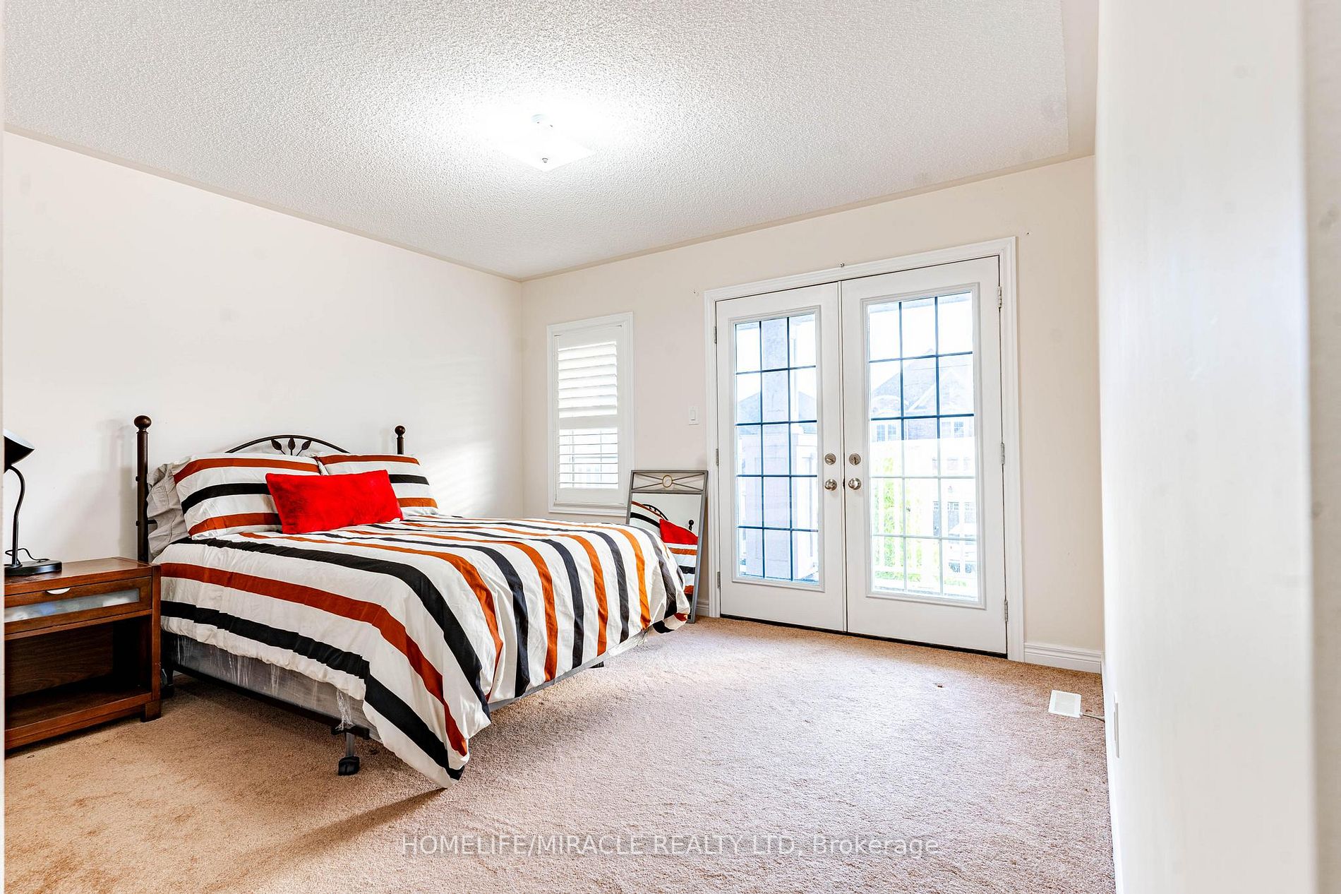 86 Monkton Circ