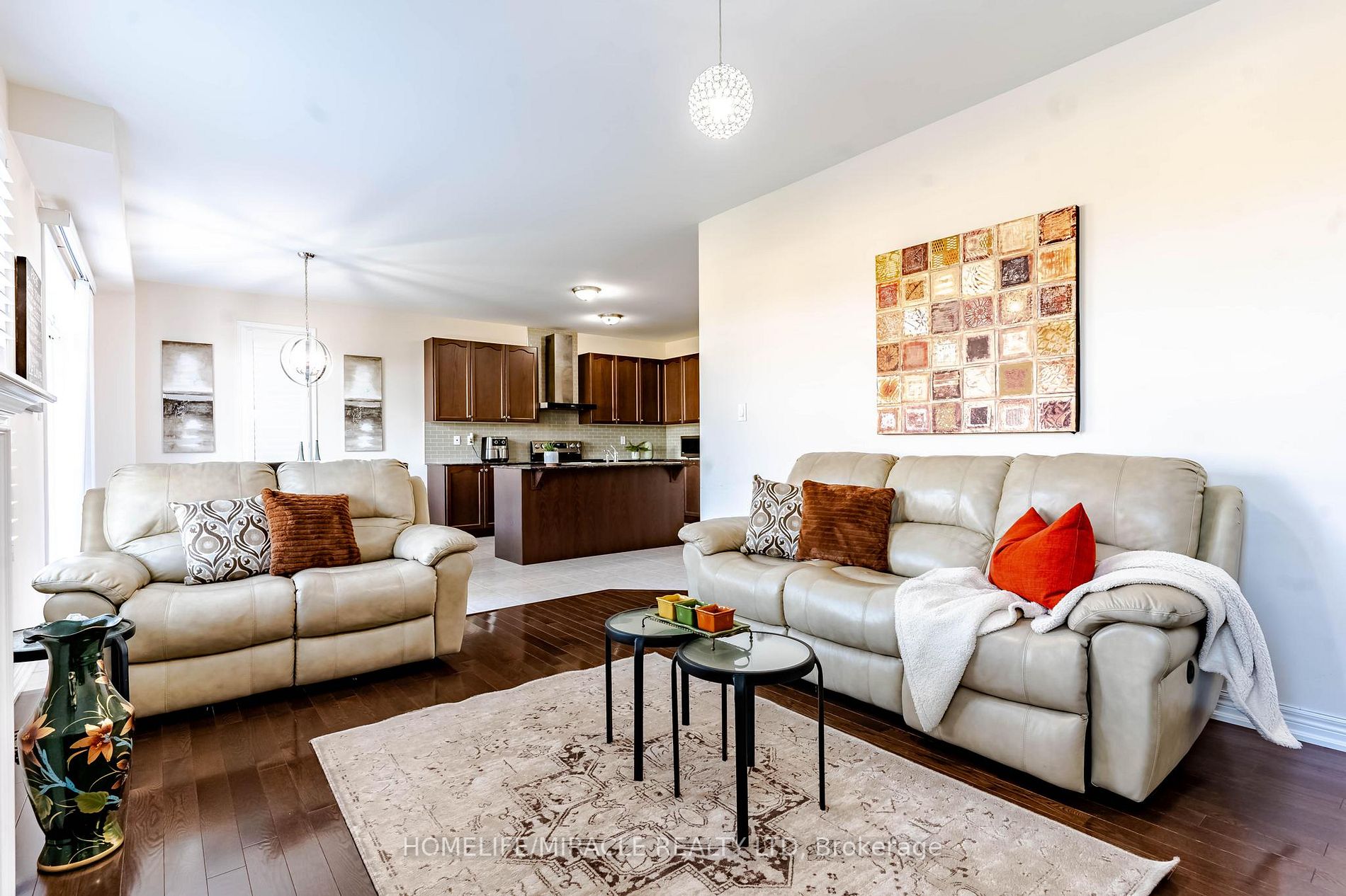 86 Monkton Circ