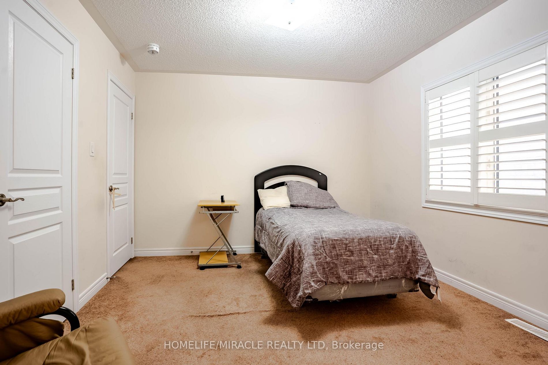 86 Monkton Circ