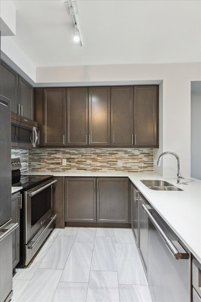 2480 Prince Michael Dr, #619