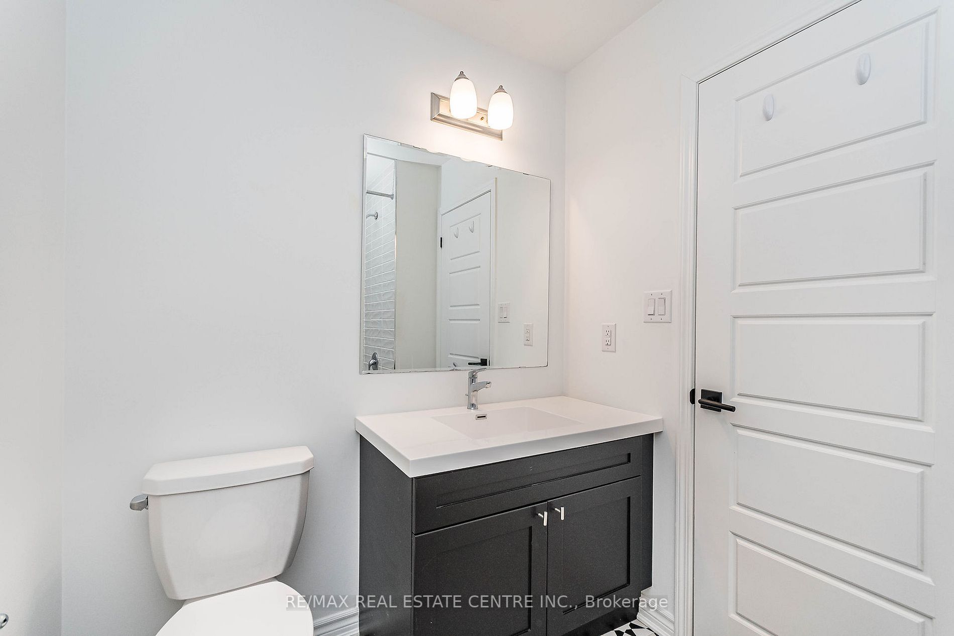493 Gordon Krantz Ave