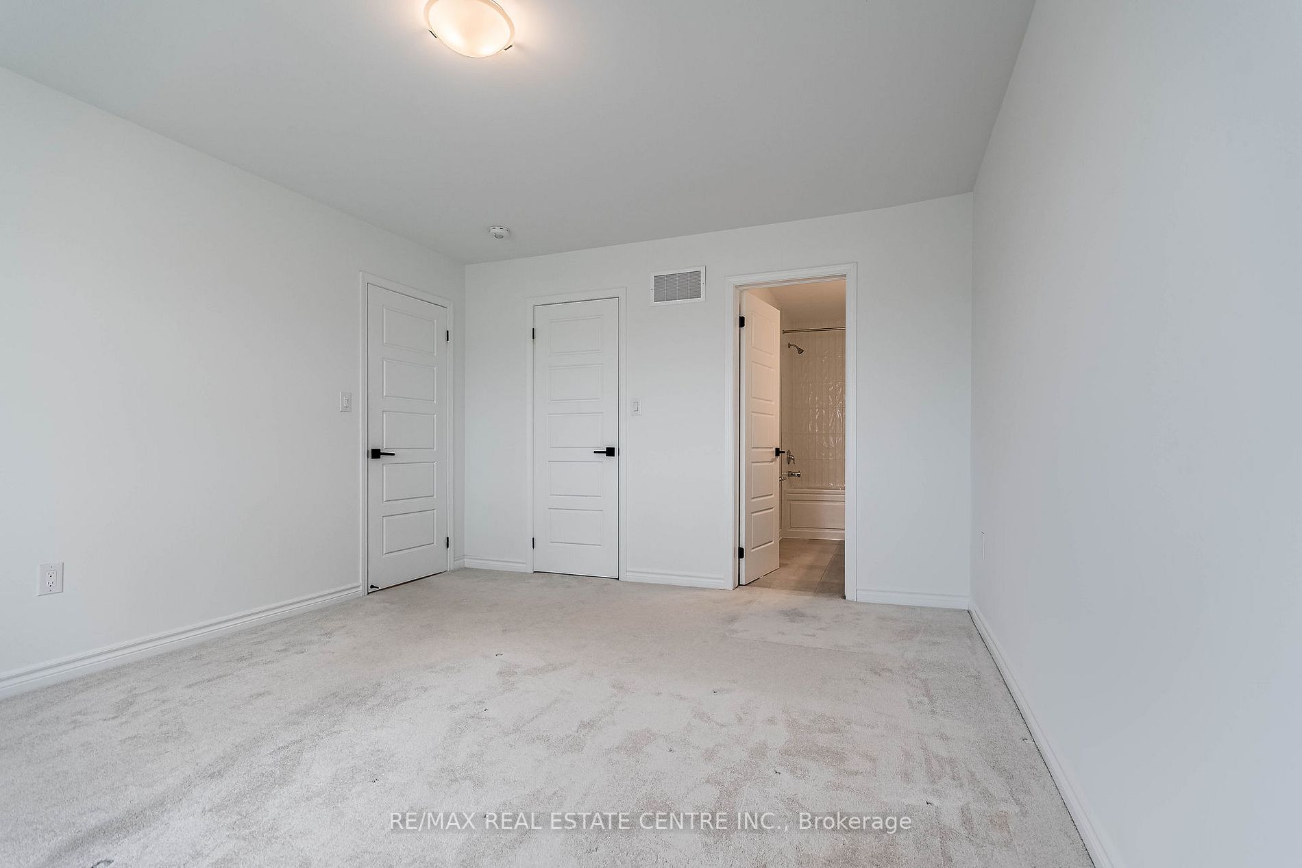493 Gordon Krantz Ave