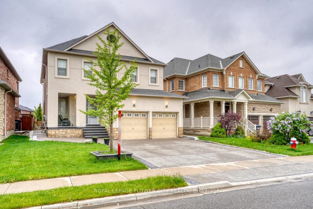 6 Sorbonne Dr