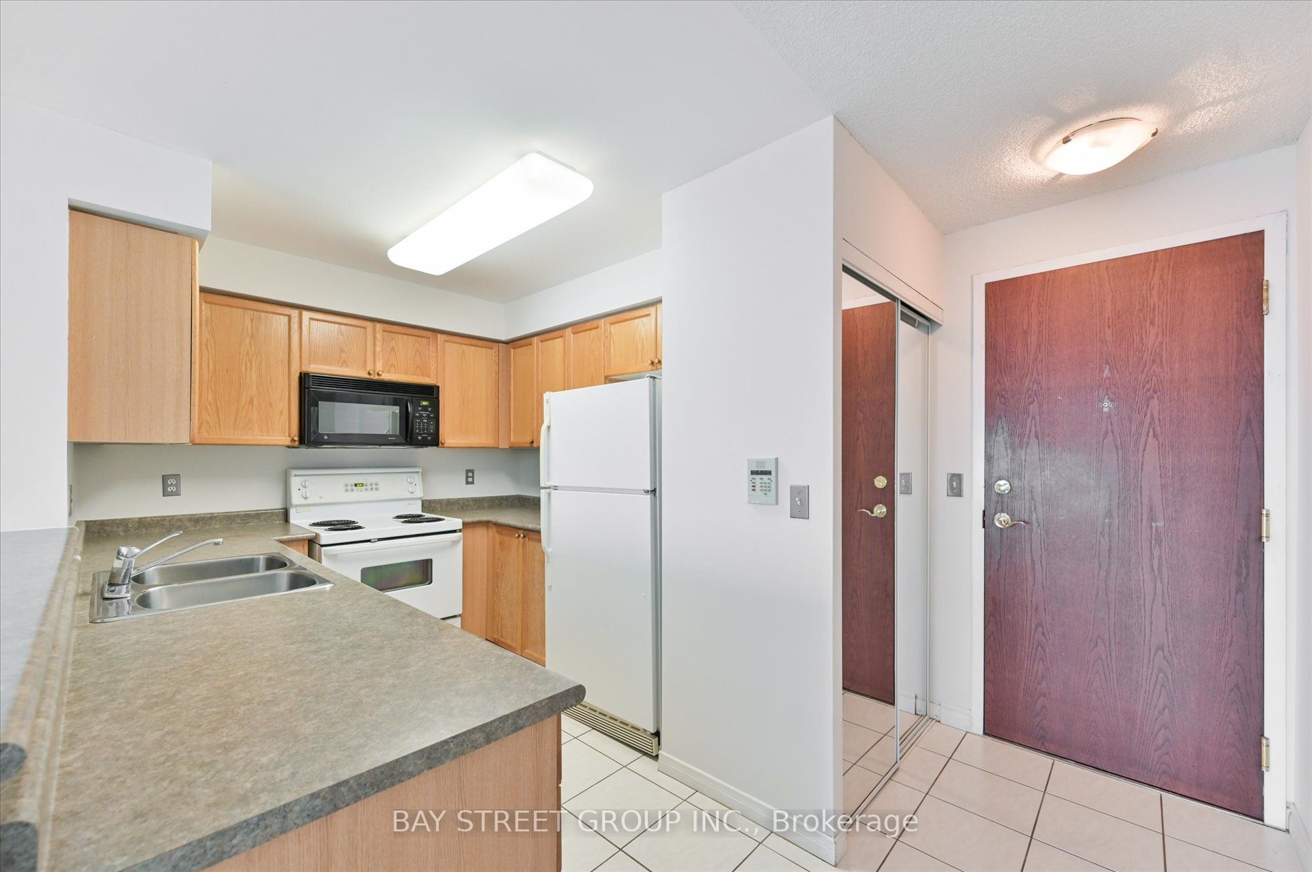 Listing W6795040 - Large Photo # 8