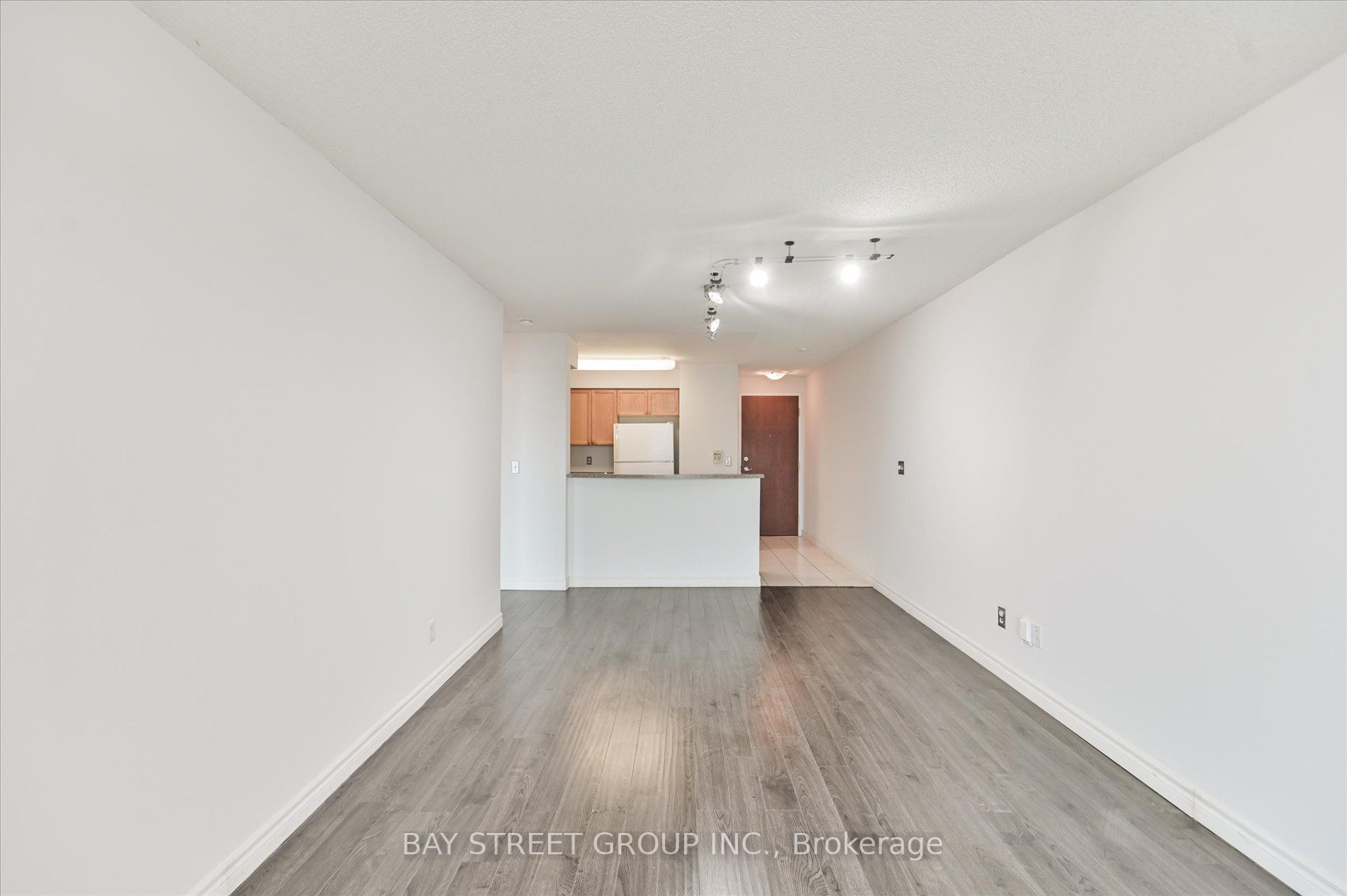 Listing W6795040 - Large Photo # 14