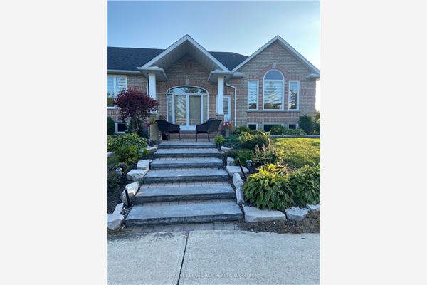 97 Riverwood Ter Terr, Caledon