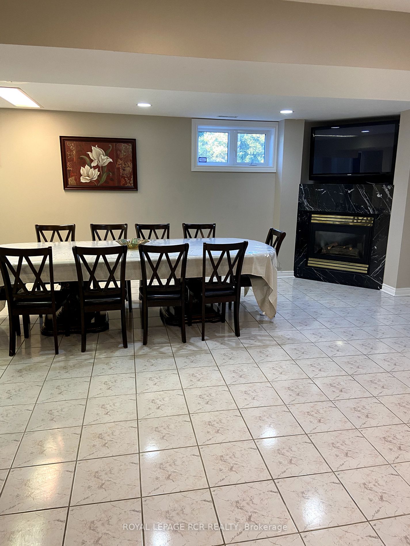 97 Riverwood Terr, #Lower