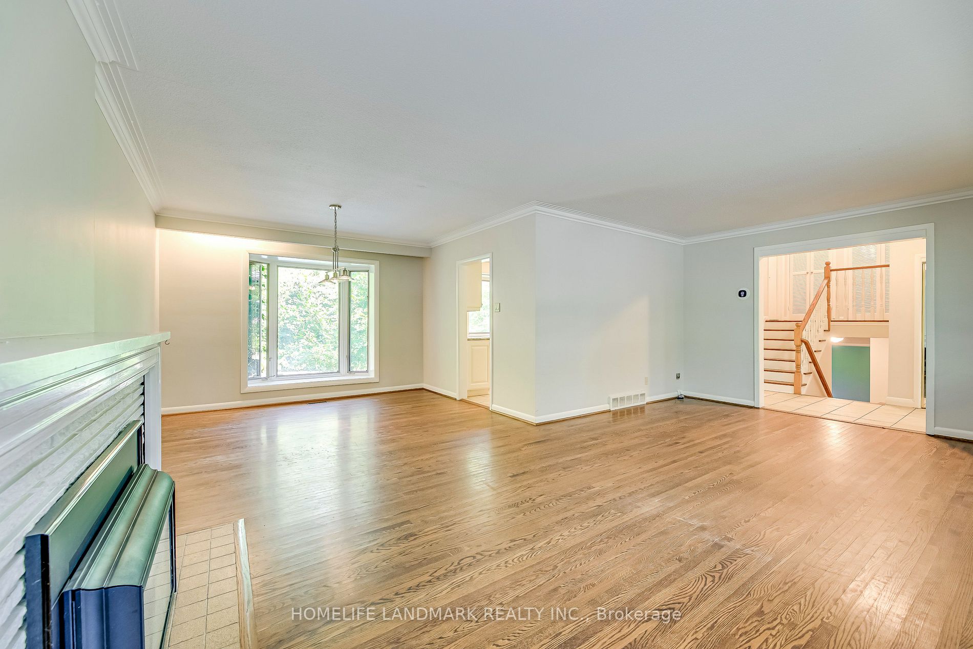 115 Wolfdale Avenue