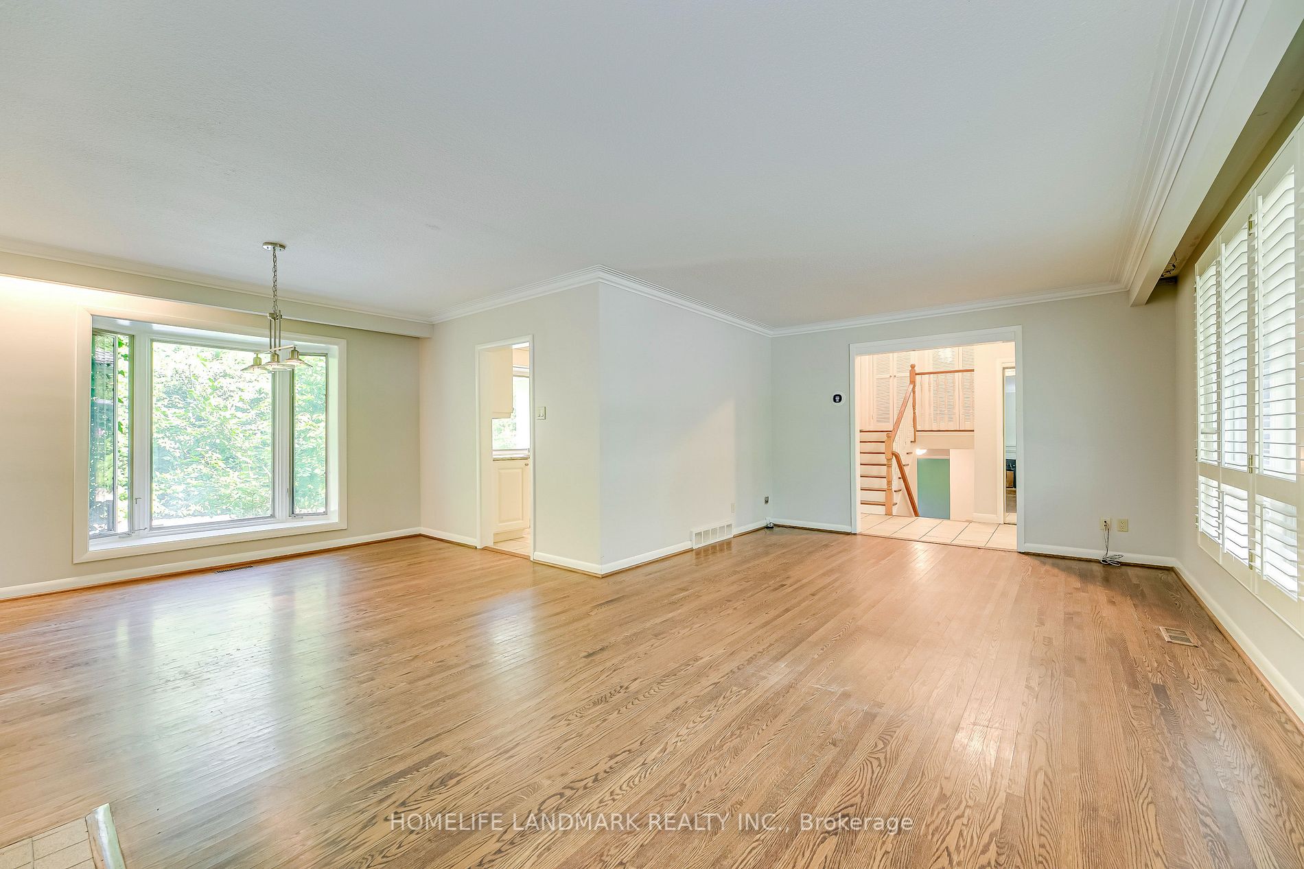 115 Wolfdale Avenue